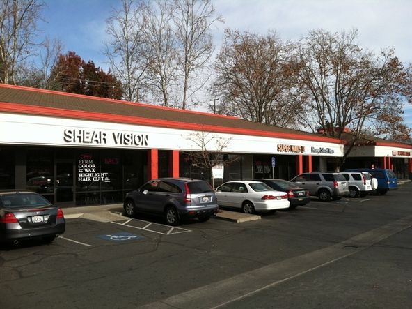 Guerneville Road Plaza: 1331 Guerneville Road, Santa Rosa, CA 95403